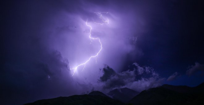 Diez comunidades siguen en alerta amarilla por calor con una DANA que dejará tormentas en el noroeste y los Pirineos