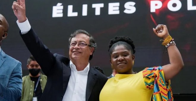 Gustavo Petro, primer presidente de izquierdas de Colombia toma posesión del cargo