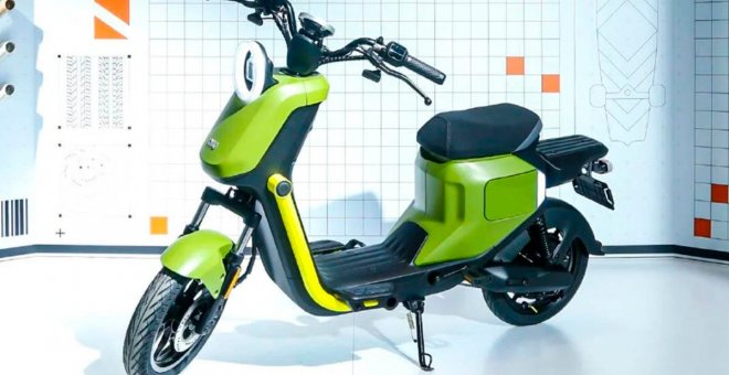 NIU apuesta por las baterías de sodio en sus scooters eléctricos para controlar los precios