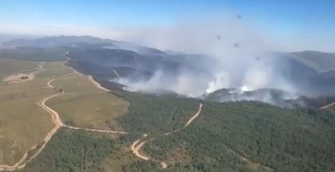 Los incendios continúan calcinando Galicia