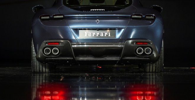 El 'cheque Ferrari': Italia extiende los motores de combustión de alta gama en Europa hasta 2036