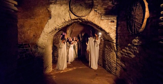 Un festival teatral subterráneo y a media luz, la irresistible propuesta de 'Celestina, la España de Rojas' para agosto
