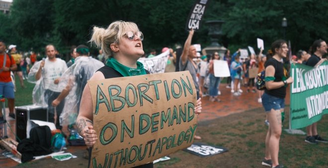 Un juez de EEUU niega el derecho al aborto a una joven de 16 años por no ser "madura"