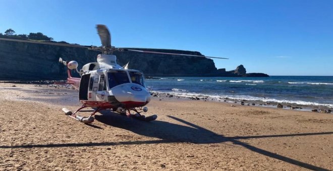 Fallece un hombre de 65 años en la playa de Langre