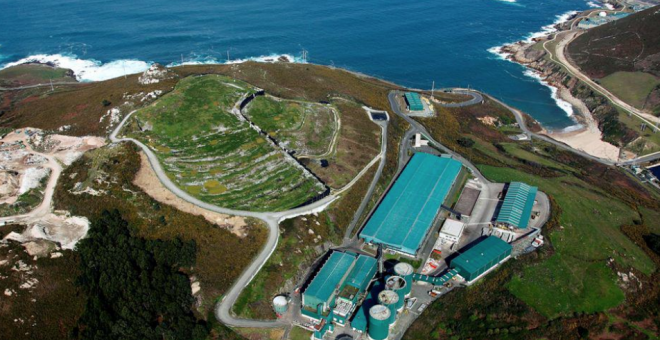 La planta de residuos de A Coruña deja de reciclar por falta de plantilla y envía la basura a un vertedero