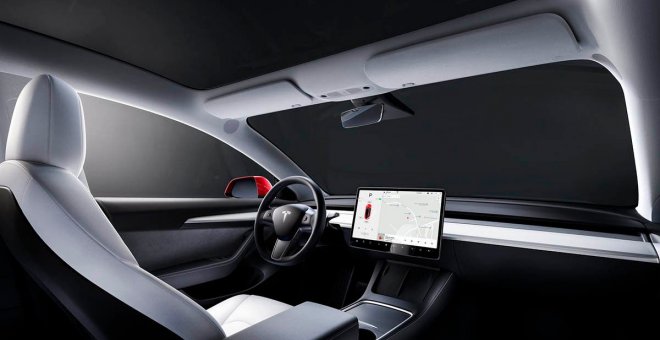 La nueva actualización de Tesla utiliza la nube para mejorar la experiencia de sus clientes