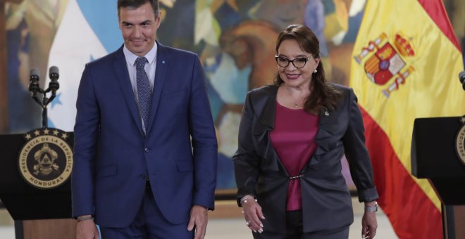 Sánchez celebra la aprobación de la ley del 'solo sí es sí': "Hoy las mujeres están más protegidas"