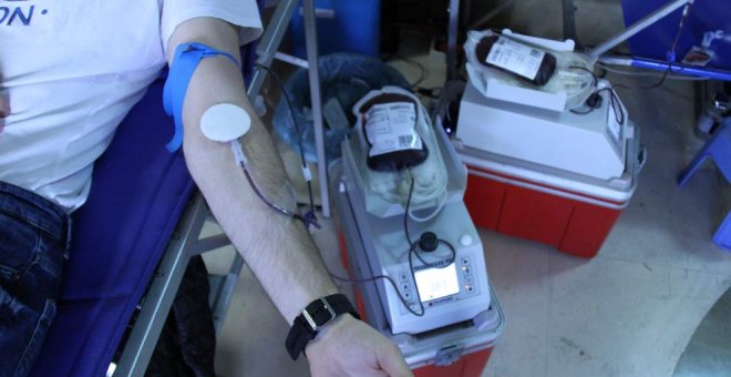 La unidad móvil para donar sangre llegará a Santander, Torrelavega, Colindres y Astillero