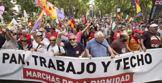 Dominio Público - A la calle