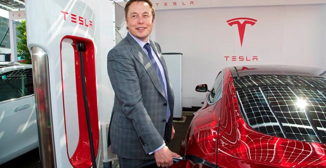 Elon Musk espera que los Tesla tengan capacidad autónoma total a finales de año