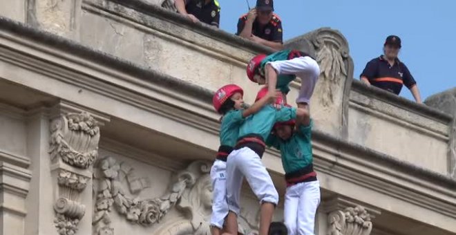 Vilafranca del Penedés recupera sus afamados castellers