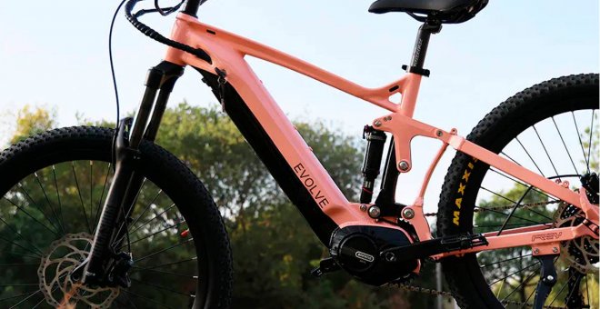 Frey estrena su línea de bicicletas eléctricas "europeas" con la Evolve Neo