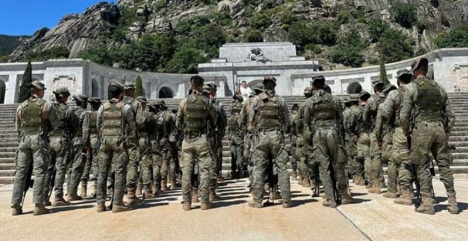 Defensa se escuda en la Ley de Secretos Oficiales para ocultar las sanciones por el acto militar en el Valle de los Caídos