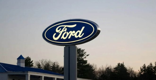 Ford busca reducir los precios de sus coches eléctricos compitiendo contra la venta on line de Tesla