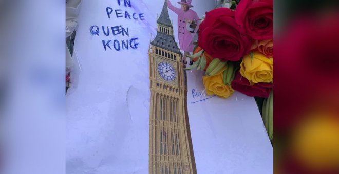 El inesperado homenaje a Isabel II que ha captado la atención de los tuiteros: "Queen Kong"