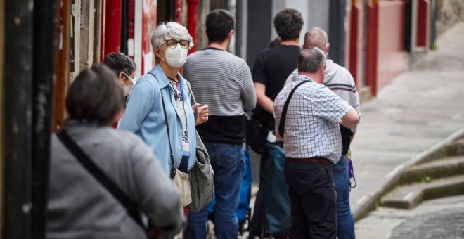 Ligero repunte de la incidencia en Cantabria pero bajan los casos y hospitalizados