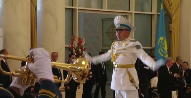 El Papa hace un llamamiento a la paz en su visita a Kazajistán