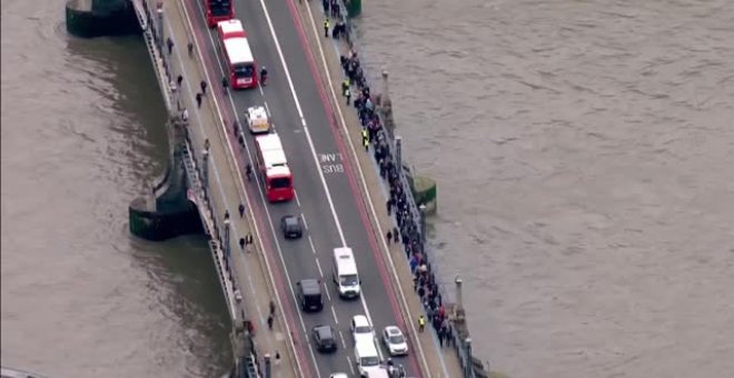 6 kilómetros para ver a la reina