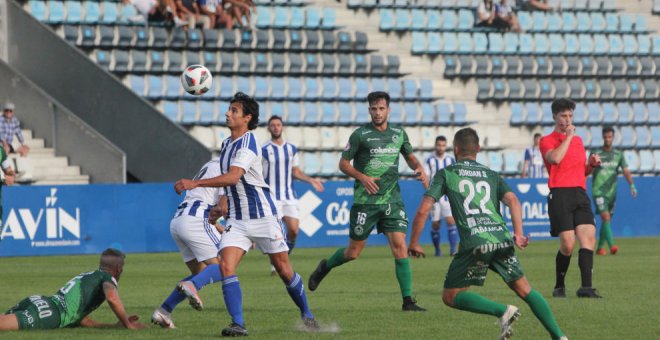 La RS Gimnástica concedió la primera derrota del curso frente al CD Arenteiro