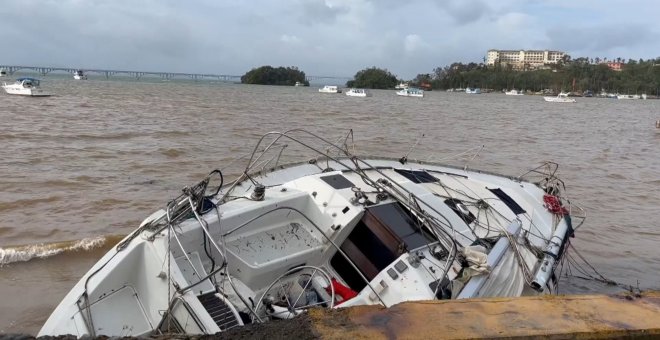 El huracán Fiona deja dos muertos y miles de desplazados a su paso por República Dominicana
