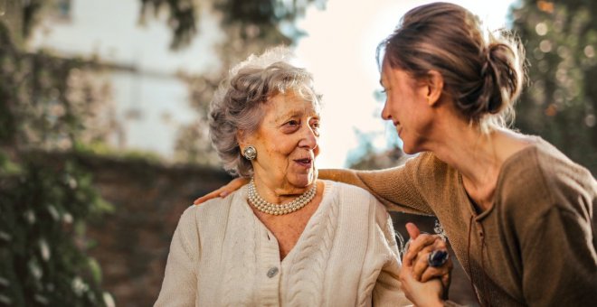 Consejos para los cuidadores y las familias de personas con Alzheimer