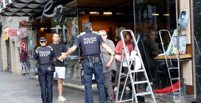 12 detinguts pels aldarulls al voltant de plaça Espanya, en què han pres part unes 500 persones