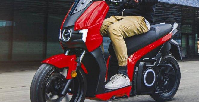 El scooter eléctrico de SEAT y Silence ya es una de las motos más vendidas de España