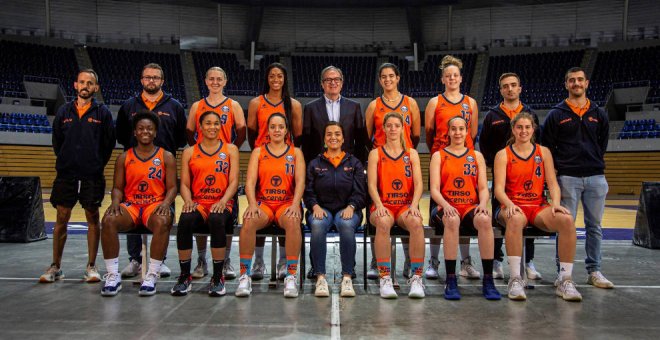 El CD Talent logra la primera victoria de la historia del baloncesto femenino cántabro en categoría nacional