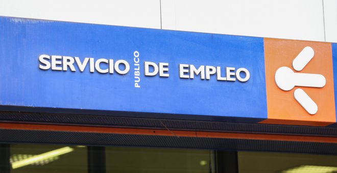 El paro sube con el final del verano, pero el empleo sigue aguantando a pesar de la crisis energética