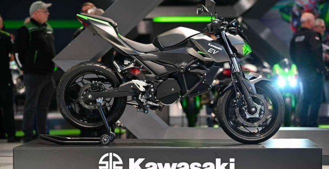 La primera moto eléctrica de Kawasaki se hace realidad, una Ninja eléctrica de agresiva apariencia