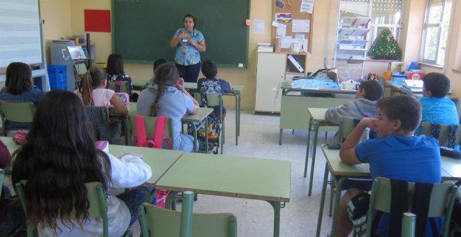 La Dirección General de personal docente "desprecia" a los interinos, opositores y profesores de FP