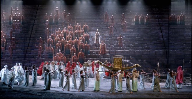 'Aida' abre temporada en el Real con lluvia de estrellas del canto