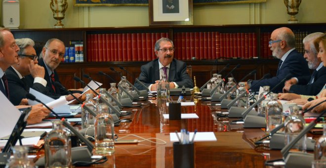 El presidente del CGPJ convoca el pleno para elegir a los dos magistrados para el Constitucional el día 20 de diciembre