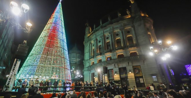 El mapa de las luces de Navidad en España: ciudades que siguen la estela de Vigo frente a las que optan por el ahorro