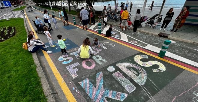 Marchas ciclistas en toda Europa reivindican calles seguras para la movilidad y el ocio de niños y niñas