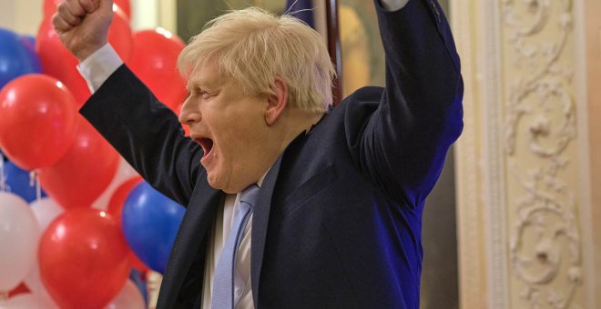 'This England', una serie tardía, desactualizada y amable con Boris Johnson