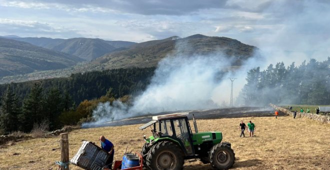 Vecinos afectados por los incendios: "Estamos abandonados en los pueblos"