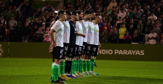 El VAR le 'roba' dos puntos al Racing en El Sardinero