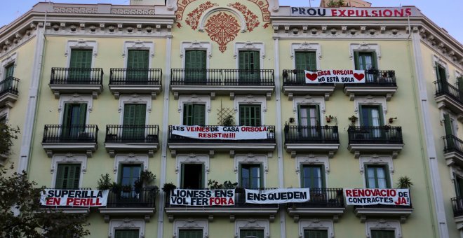 El lloguer de temporada, una tendència que dispara els beneficis dels propietaris i expulsa els veïns