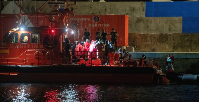 Rescatan a 72 migrantes que han llegado en patera a las costas de Mallorca e Ibiza y a otros 33 en Gran Canaria