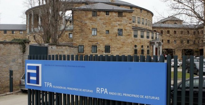 La RPA lleva ensin emitir el boletín informativu diariu n'asturianu dende'l 27 d'ochobre