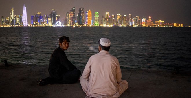 Retrato en doce apuntes de Catar, el despótico emirato que acoge la fiesta mundial del fútbol
