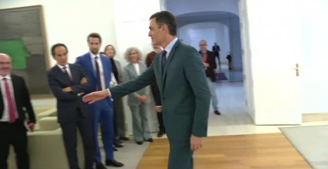 Sánchez recibe en Moncloa a los nuevos astronautas españoles de la Agencia Espacial Europea (ESA)