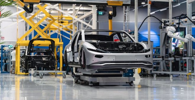 El Lightyear One empieza a fabricarse en serie, el primer coche eléctrico solar en hacerlo