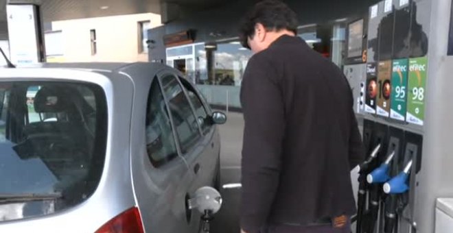 Arranca diciembre con los precios de los combustibles más bajos de los últimos meses