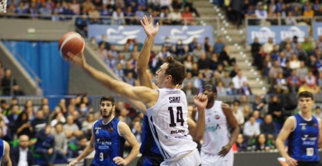 El Grupo Alega cayó en el Coliseum ante un Burgos enchufado