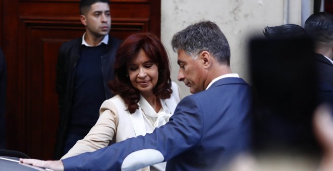 Una condena de seis años de cárcel por corrupción a Cristina Fernández de Kirchner con aroma de 'lawfare'