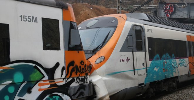 Más de 150 pasajeros heridos tras chocar dos trenes en Montcada (Barcelona)