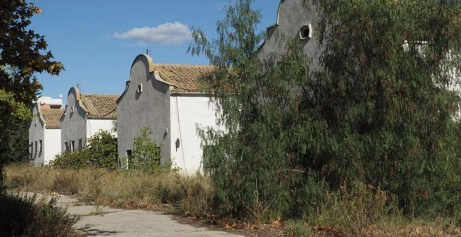 El cuartel de Son Busquets en Palma de Mallorca, espejo para recuperar la antigua fábrica de armas de Oviedo