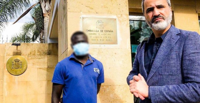 Reto a Marlaska: un sudanés devuelto a Marruecos en la tragedia de Melilla pide asilo en la embajada de España en Rabat